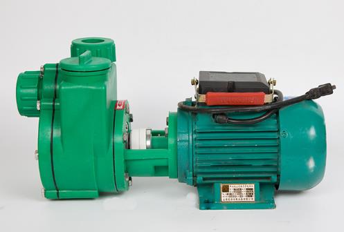 電風(fēng)扇電機(jī)罩怎么拆開，拆卸電風(fēng)扇電機(jī)罩的方法